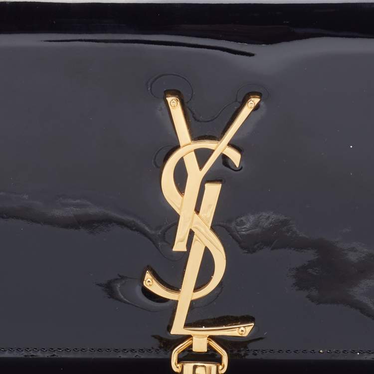 مملوكة مسبقًا Saint Laurent Black Patent Leather Kate Tassel Clutch