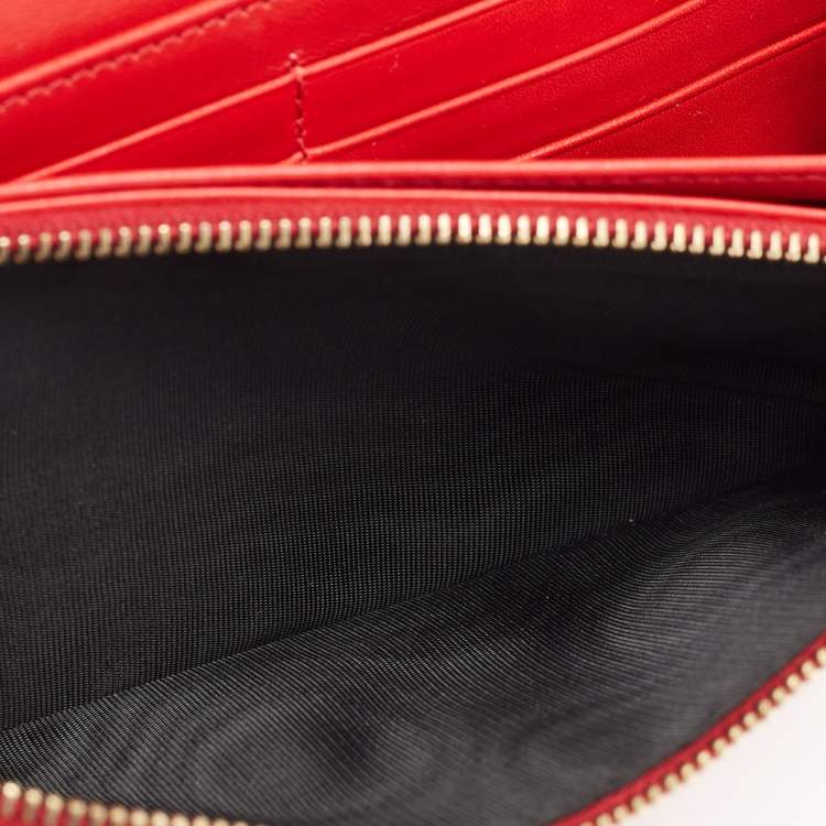 Pre Owned Saint Laurent Red Patent Leather Continental Wallet