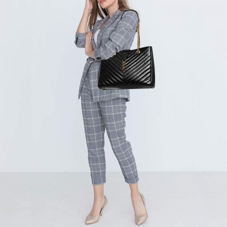 Pre Owned Saint Laurent Black Matelasse Leather Cassandre Shopper Tote