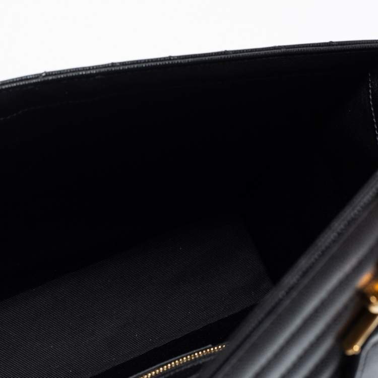 Pre Owned Saint Laurent Black Matelasse Leather Large Monogram Envelope Shoulder Bag