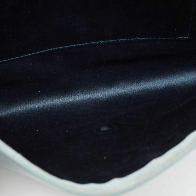 Pre Owned Saint Laurent Blue Patent Leather Belle De Jour Flap Clutch