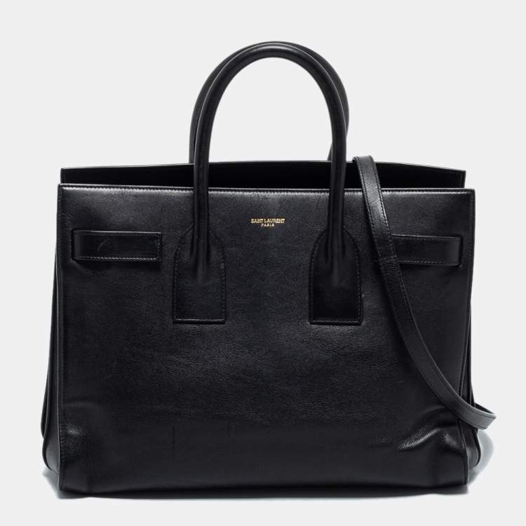 مملوكة مسبقًا Saint Laurent Black Leather Small Classic Sac De Jour Tote