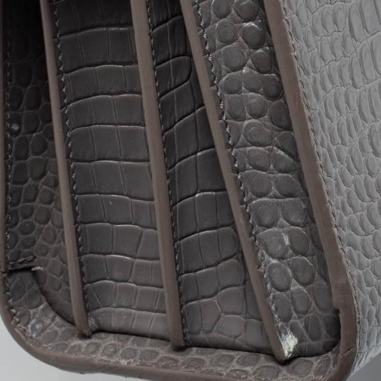 مملوكة مسبقًا Saint Laurent Grey Croc Embossed Leather Nano Classic Sac De Jour Tote