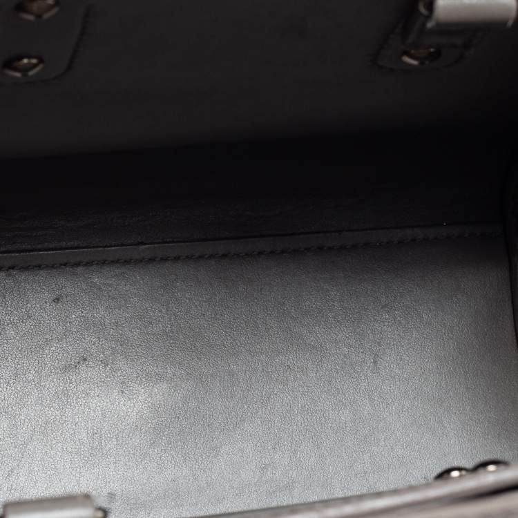 مملوكة مسبقًا Saint Laurent Grey Croc Embossed Leather Nano Classic Sac De Jour Tote