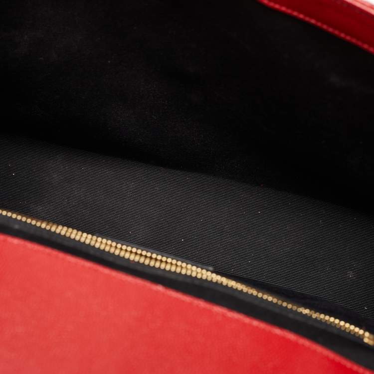 Pre Owned Saint Laurent Red Matelassé Leather Large Monogram Envelope Shoulder Bag