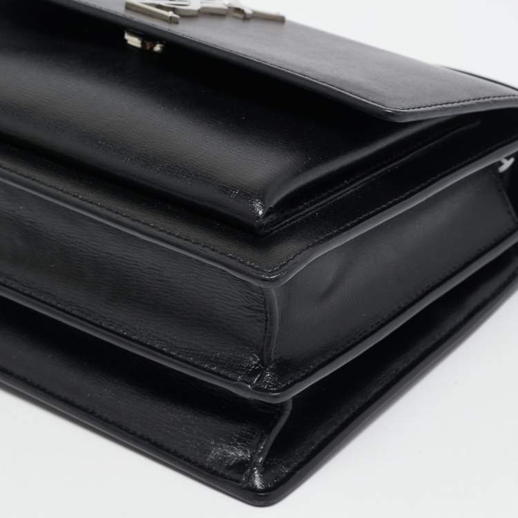 Pre Owned Saint Laurent Black Leather Medium Sunset Shoulder Bag