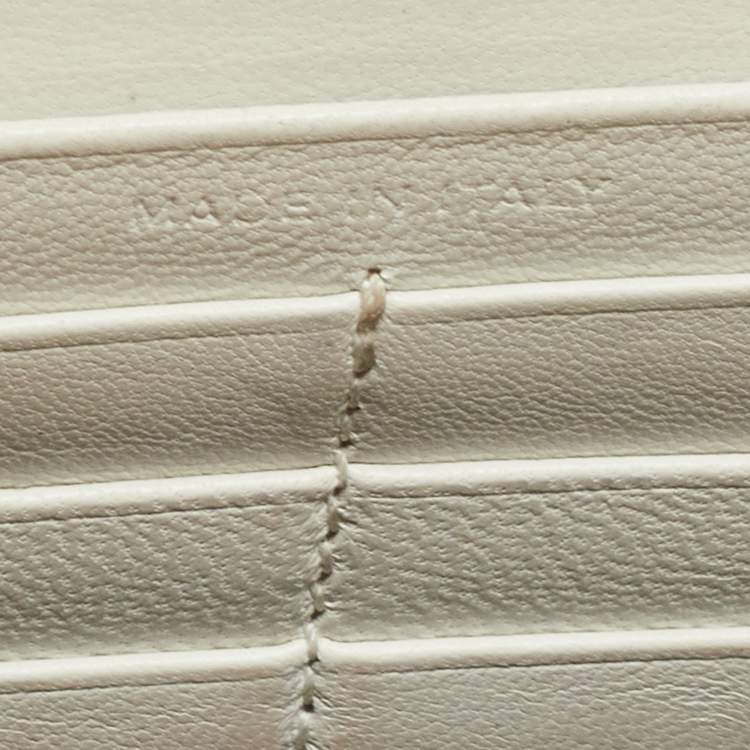 Pre Owned Saint Laurent White Croc Embossed Leather Kate Tassel Chain Wallet