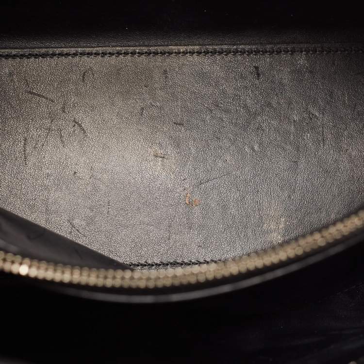 مملوكة مسبقًا Saint Laurent Black Leather Baby Classic Sac De Jour Tote