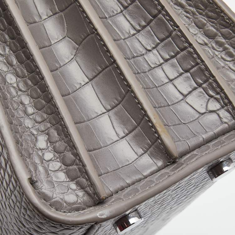 مملوكة مسبقًا Saint Laurent Grey Croc Leather Baby Classic Sac De Jour Tote