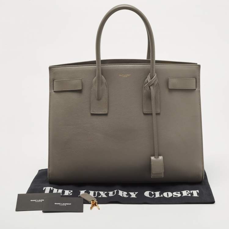 مملوكة مسبقًا Saint Laurent Grey Leather Medium Sac De Jour Tote