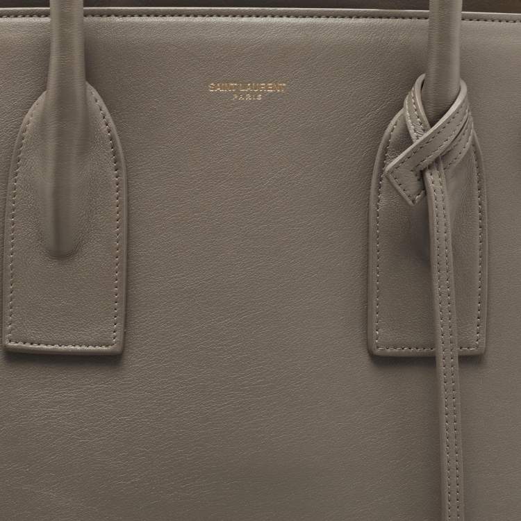 مملوكة مسبقًا Saint Laurent Grey Leather Medium Sac De Jour Tote