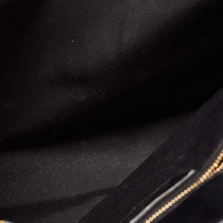 مملوكة مسبقًا Saint Laurent Black Matelasse Leather Cassandre Shopper Tote