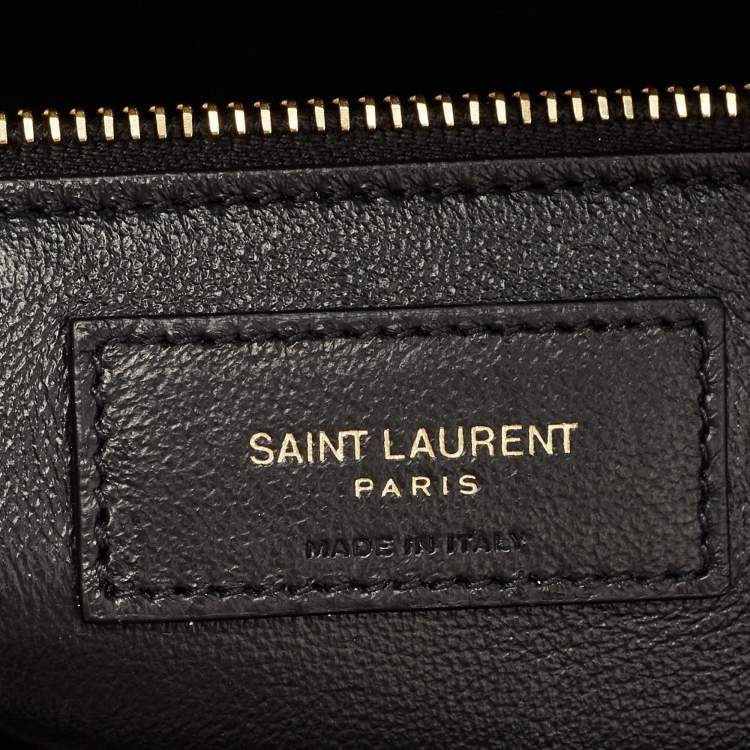 Pre Owned Saint Laurent Black Quilted Patent Leather Sade Puffer Envelope Clutch
