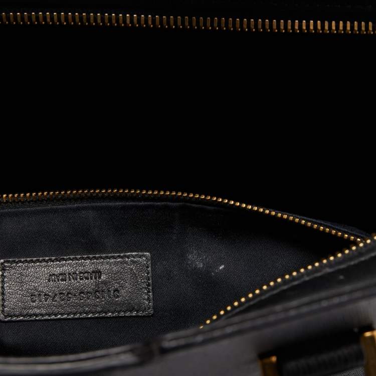 مملوكة مسبقًا Saint Laurent Black Leather Medium Cabas Chyc Tote