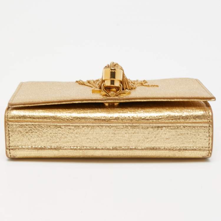 مملوكة مسبقًا Saint Laurent Gold Leather Small Kate Tassel Crossbody Bag