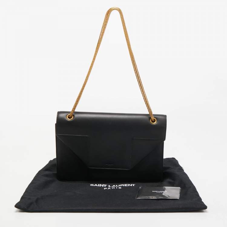 مملوكة مسبقًا Saint Laurent Black Leather Medium Betty Shoulder Bag