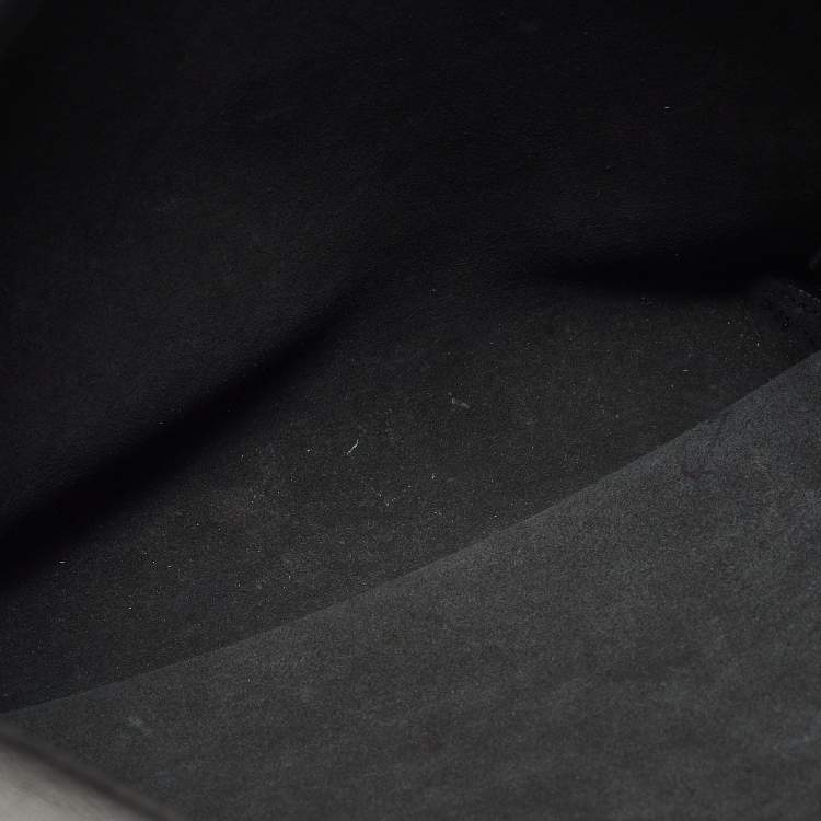 مملوكة مسبقًا Saint Laurent Black Leather Toy Shopper Tote