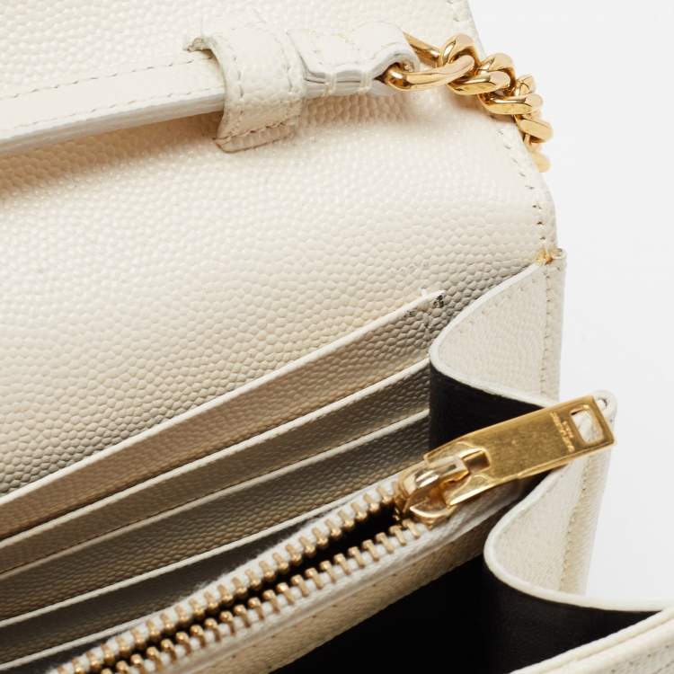Pre Owned Saint Laurent White Leather Envelope Wallet On Chain