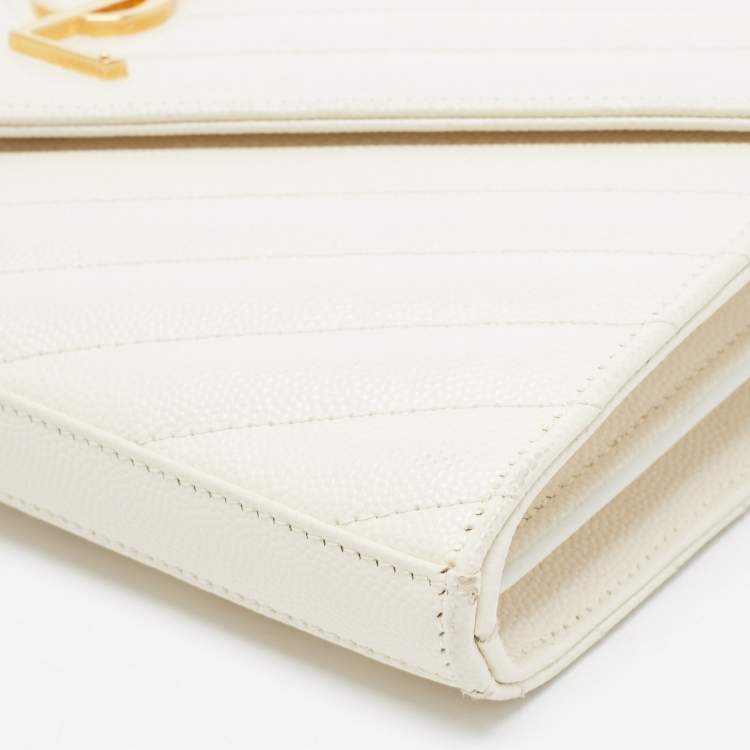 Pre Owned Saint Laurent White Leather Envelope Wallet On Chain