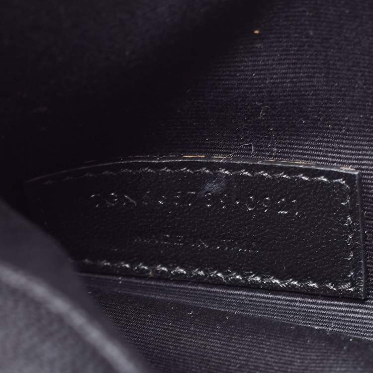 مملوكة مسبقًا Saint Laurent Black Leather Uptown Pouch