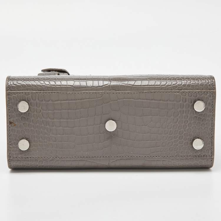 مملوكة مسبقًا Saint Laurent Grey Croc Embossed Leather Nano Classic Sac De Jour Tote