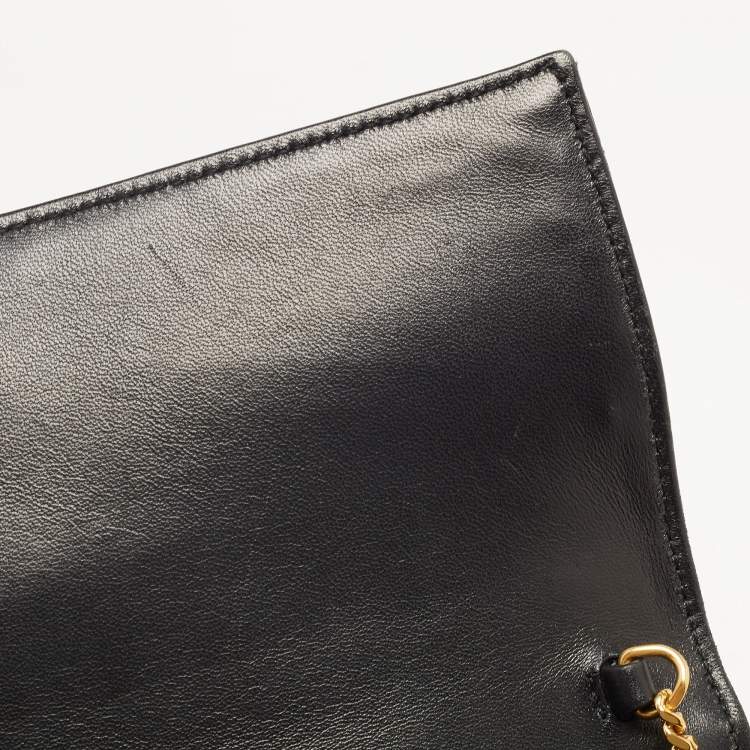 مملوكة مسبقًا Saint Laurent Black Quilted Satin Monogram Shoulder Bag