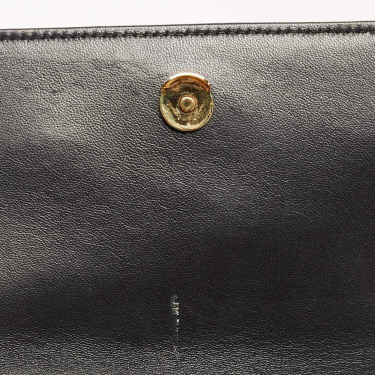 مملوكة مسبقًا Saint Laurent Black Quilted Satin Monogram Shoulder Bag