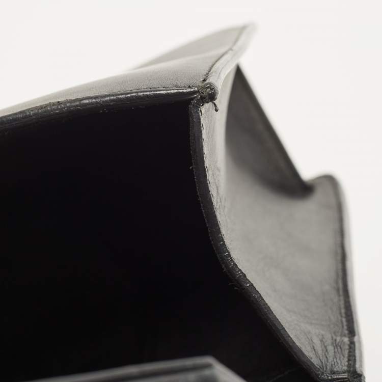 Pre Owned Saint Laurent Black Leather Studded Betty Shoulder Bag