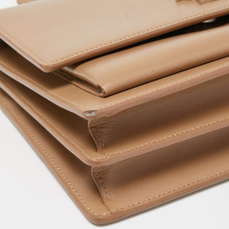 مملوكة مسبقًا Saint Laurent Beige Leather Medium Sunset Chain Shoulder Bag