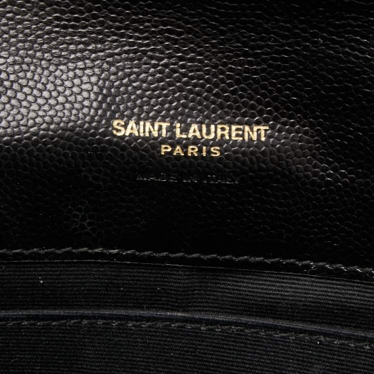 مملوكة مسبقًا Saint Laurent Black Leather Envelope Flap Wristlet Clutch 