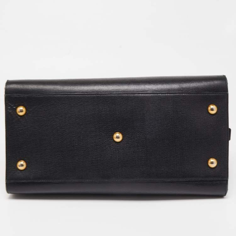 Pre Owned Saint Laurent Black Leather Medium Cabas Chyc Tote