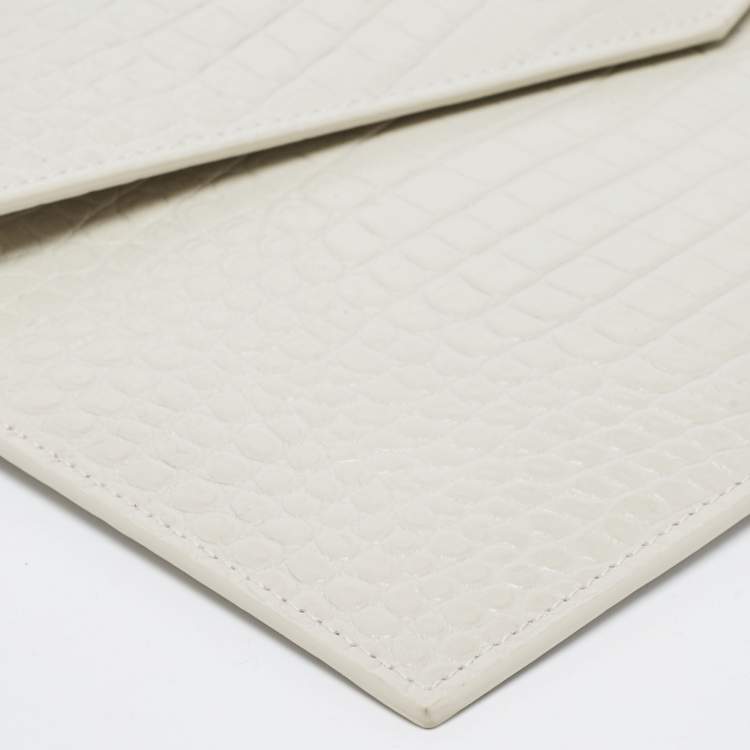 مملوكة مسبقًا Saint Laurent Ivory Croc Embossed Leather Medium Uptown Pouch