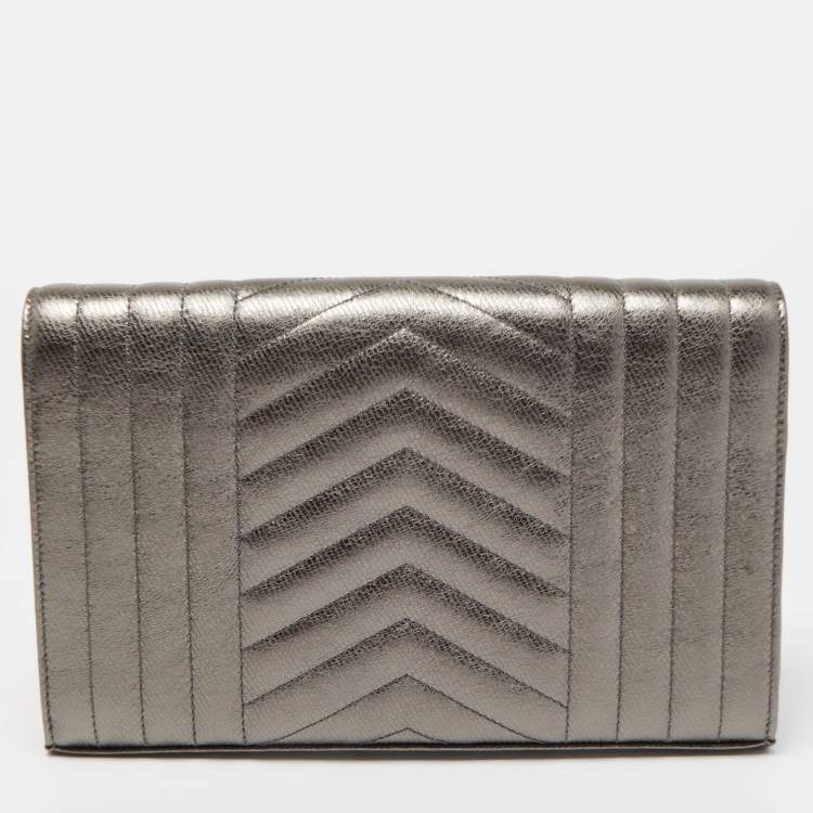Pre Owned Saint Laurent Metallic Mix Matelassé Leather Monogram Envelope Wallet on Chain