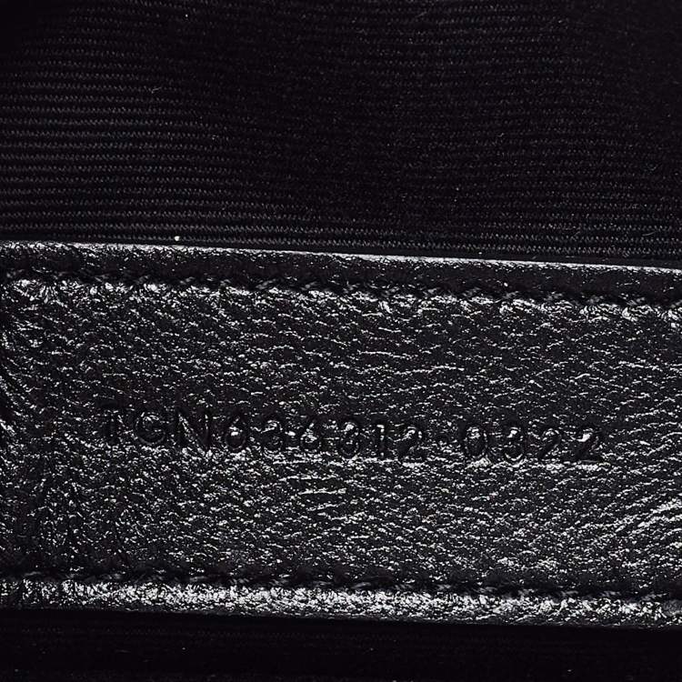 مملوكة مسبقًا Saint Laurent Black Matelassé Leather Monogram Zip Clutch 