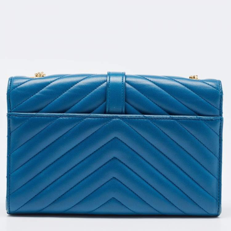 Pre Owned Saint Laurent Blue Matelasse Leather Envelope Chain Shoulder Bag