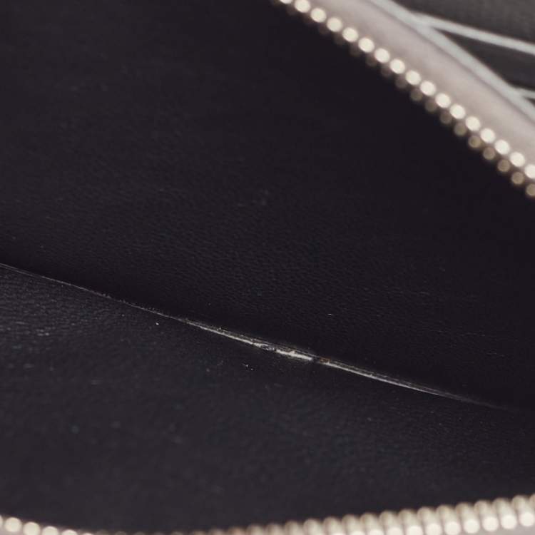 Pre Owned Saint Laurent Grey Matelassé Leather Monogram Envelope Wallet on Chain