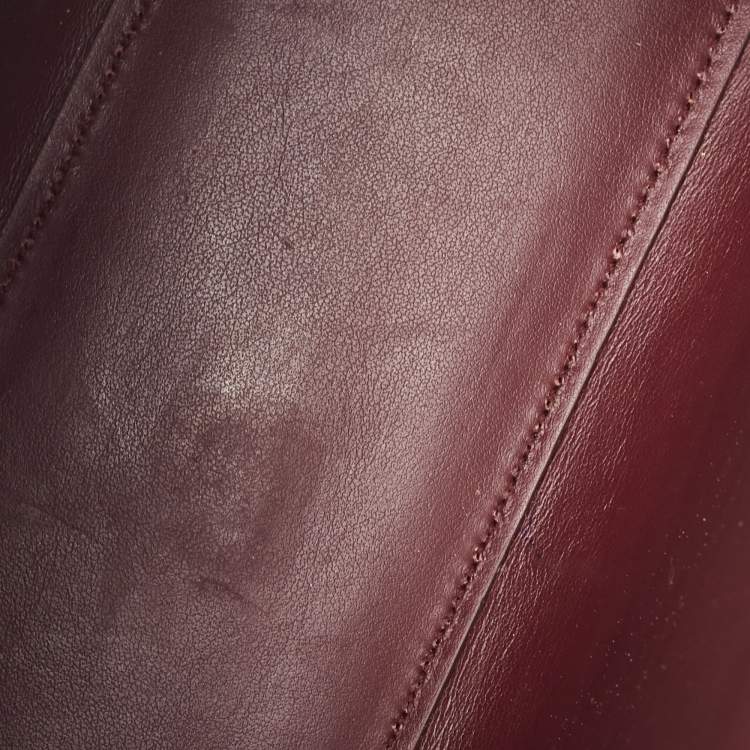 Pre Owned Saint Laurent Burgundy Croc Embossed Leather Nano Classic Sac De Jour Tote
