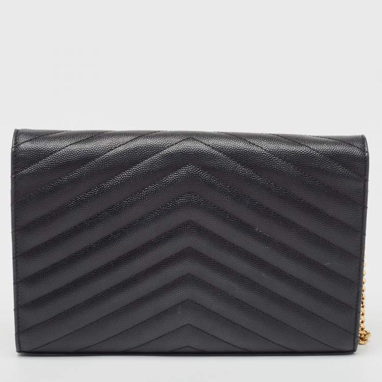 مملوكة مسبقًا Saint Laurent Black Matelassé Leather Cassandre Wallet on Chain