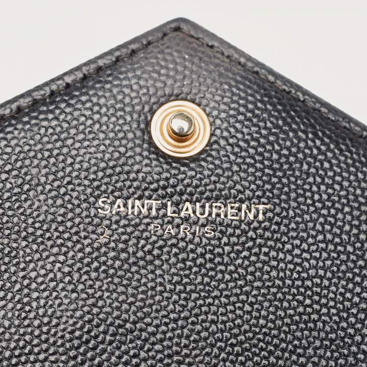 مملوكة مسبقًا Saint Laurent Black Matelassé Leather Cassandre Wallet on Chain