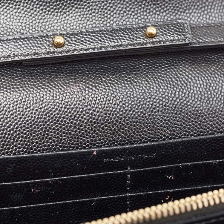 مملوكة مسبقًا Saint Laurent Black Matelassé Leather Cassandre Wallet on Chain