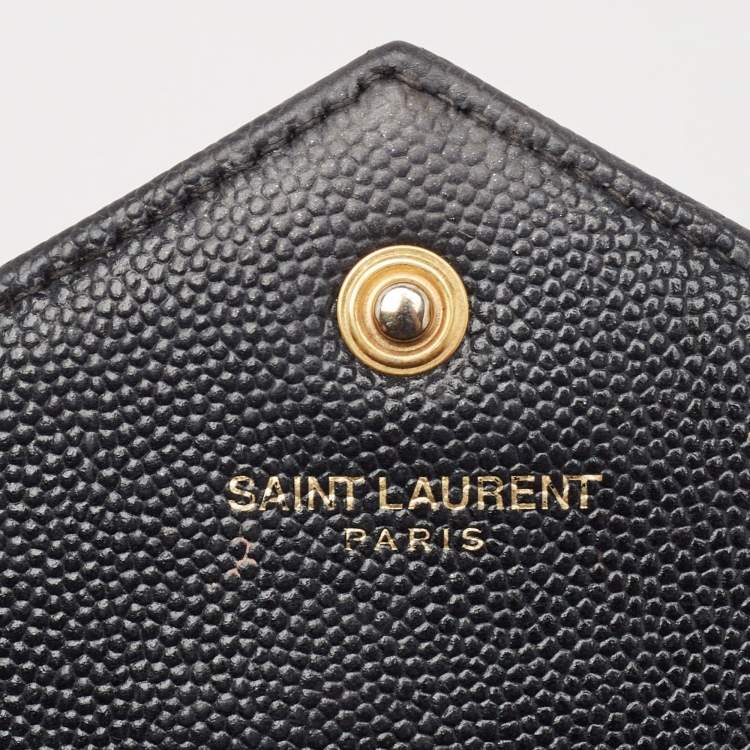 مملوكة مسبقًا Saint Laurent Black Matelassé Leather Cassandre Wallet on Chain