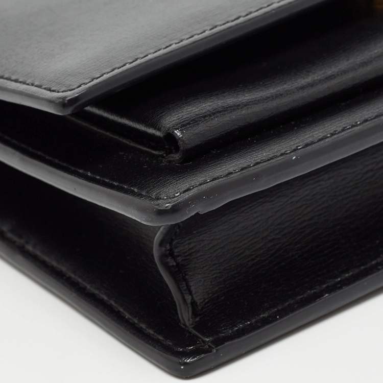Pre Owned Saint Laurent Black Leather Sunset Chain Wallet