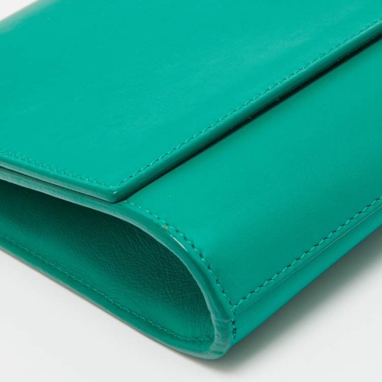 Pre Owned Saint Laurent Green Leather Y-Ligne Clutch