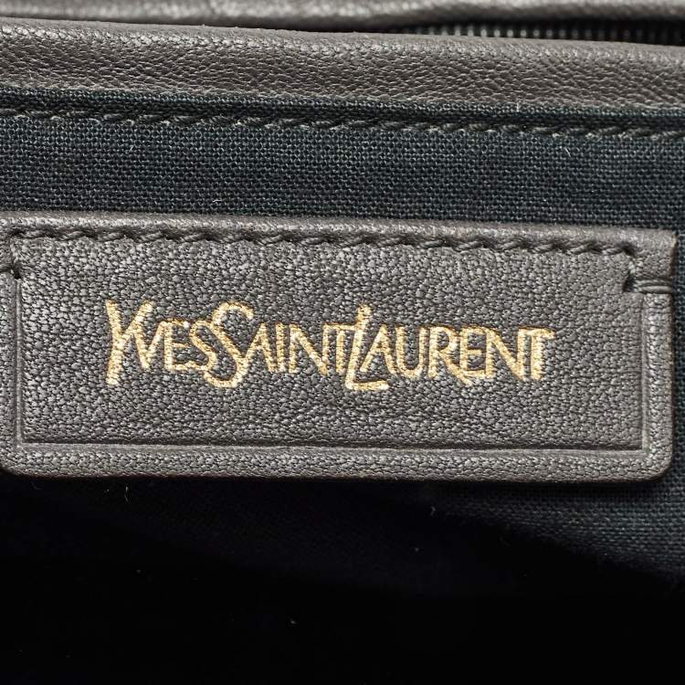 مملوكة مسبقًا Saint Laurent Grey Leather Small Cabas Chyc Tote