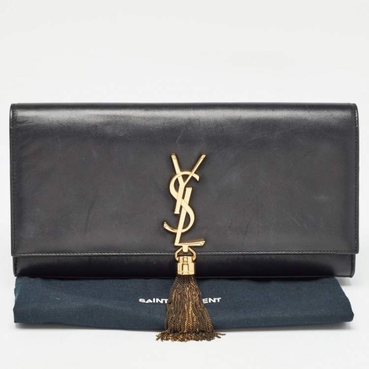 مملوكة مسبقًا Saint Laurent Black Leather Kate Tassel Clutch