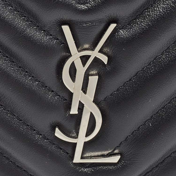 Pre Owned Saint Laurent Black Matelassé Leather Lou Belt Bag