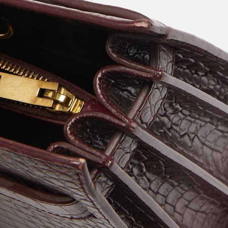 مملوكة مسبقًا Saint Laurent Dark Red Croc Embossed Leather Baby Classic Sac De Jour Tote