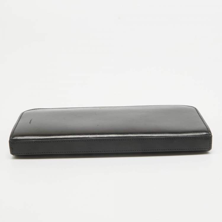 Pre Owned Saint Laurent Black Leather Zip Continental Wallet