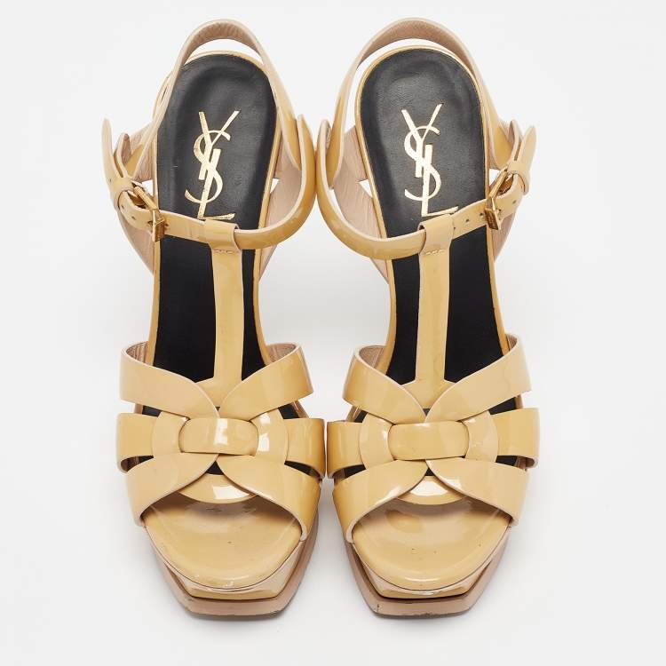 مملوكة مسبقًا Saint Laurent Beige Patent Tribute Ankle Strap Sandals Size 37