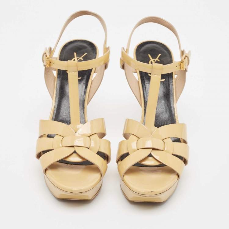 مملوكة مسبقًا Saint Laurent Beige Patent Leather Tribute Sandals Size 40